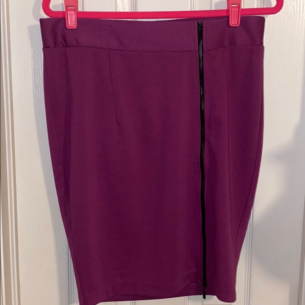 Purple Pencil Skirt w zipper